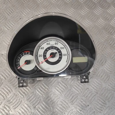 Cuadro de instrumentos Mazda 2011 2 velocímetro #1 Foto 1 de 4