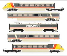 Hornby R30104 BR  Class 370 Advanced Passenger Train Sets 370001 & 370002 5-car