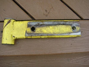 JOHN DEERE 400 420 430 LAWN & GARDEN 60" MOWER DECK CASTER WHEEL EXTENSION - Picture 1 of 3