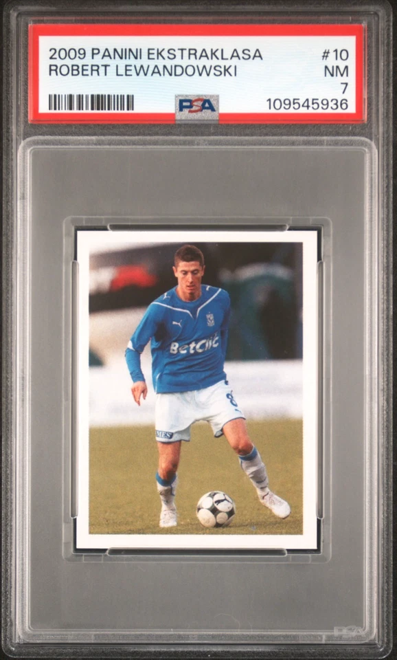 ROBERT LEWANDOWSKI 2009 帕尼尼 EKSTRAKLASA #10 新秀 PSA 7 流行音乐 1 (8 高)  — 第 1/2 张图片