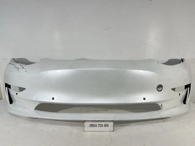 2017-2022 Tesla Model 3 Front Bumper Cover w/ Sensor Holes OEM Foto 1 de 4
