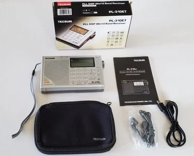 TECSUN Model PL-310ET PLL DSP World Band Receiver - Image 1 of 4