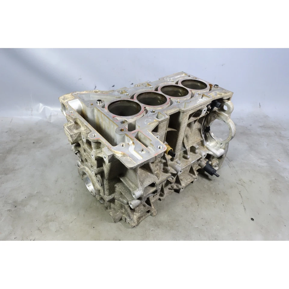 12-18 BMW 328i 528i X3 N20 N26 4-Cyl Turbo Engine Cylinder Block Housing OEM - Image 1 of 4