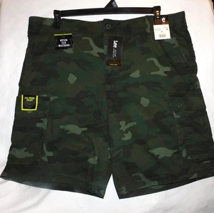 Lee Men's Relaxed Fit Camo Active Stretch Cargo Shorts Size 40 Nwt - Picture 1 of 2