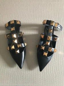 VALENTINO GARAVANI ROMAN STUD SANDALI DONNA N. 38,5 italiano COL. NERO IN PELLE - Picture 1 of 23