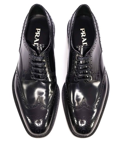 Oxford Prada Classic in pelle nera Brogue a coda di rondine 8 5 $ 1 150 (7 5 UK)