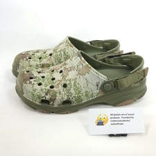 mens camo lined crocs size 11