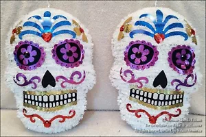 2 NEW DAY OF THE DEAD HALLOWEEN TINSEL SUGAR SKULLS FOR WALL WINDOW DOOR DECOR - Picture 1 of 1