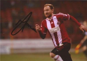 SHEFFIELD UNITED: MATT DONE SIGNED 6x4 ACTION PHOTO+COA - Picture 1 of 1