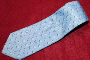 VINEYARD VINES LIGHT BLUE/WHITE SHELLS/STARFISH MOTIF TIE - NWT - DESIGNER TIES. - Picture 1 of 3
