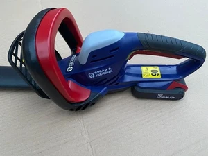 Spear & Jackson S6066EHP 60cm Corded Hedge Trimmer - 600W || 1 Battery - Picture 1 of 5