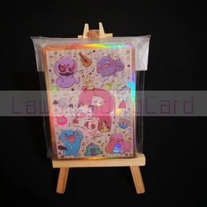 Pokemon - Musik Party Foil Kartenhüllen 66mm x 91mm 60ct Standardgröße - Bild 1 von 1