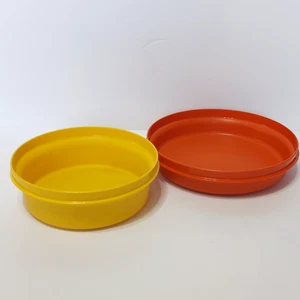 Lot of 2 Vintage Tupperware Seal and Serve 6" Bowls #1253 & #1336 No Lids - Picture 1 of 14