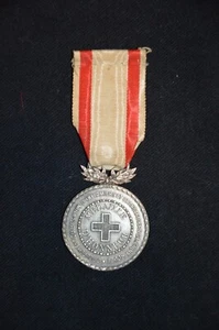 MEDAILLE D'HONNEUR CROIX ROUGE-INFIRMIERS & BRANCARDIERS DU BAS RHIN-1870/1871 - Picture 1 of 2