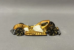 2007 Hot Wheels Cloak and Dagger Diecast Car Bronze Gold - Picture 1 of 7