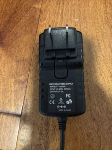 Alimentation à découpage FY1202000 12V 2A 50/60 HZ - Photo 1/2