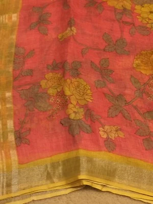 Sari de lino estampado rosa Foto 1 de 4