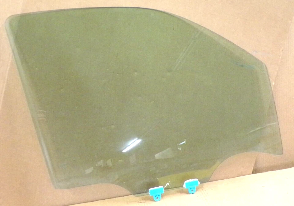 Vidro para janela de porta Nissan Pathfinder 2008 (frente do passageiro) 2005-2012 - Imagem 1 de 3