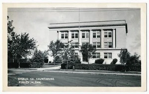 Steele County Court House, Finley, Dakota del Norte RPPC - Imagen 1 de 2