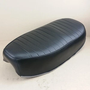 Triumph Dual Seat 750 TR7 T140 Basket Weave 1973-77 NOS, 83-7065 83-4786 - Picture 1 of 3