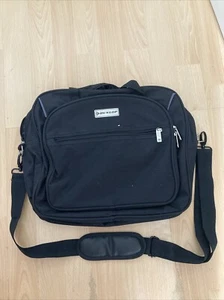 Dunlop Black Laptop Shoulder Bag, Multi Pocket, Good Condition, Fast Postage - Photo 1/3