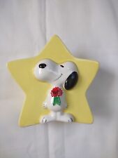 Vintage 1977 Peanuts Snoopy "Hero" ceramic yellow star vase- Japan label