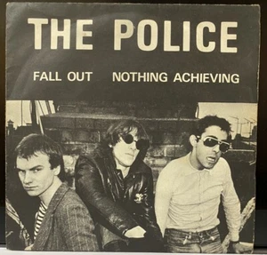 POLICE- FALL OUT/ NOTHING ACHIEVING VINYL 7"SINGLE 45RPM UK 1977 ILLEGAL RECORD - Picture 1 of 4