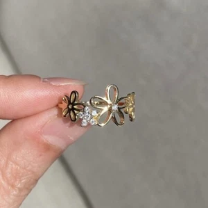 0.08ct Round VS1 IGI Certified Lab Grown Diamond Daily Wear 14k Yellow Gold Ring - Picture 1 of 6