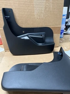 Used Genuine Motor Chevy Silverado Splash Guards Part #84927762/84927761. - Picture 1 of 23