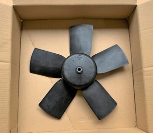 Genuine BMW Auxiliary Air-Con Fan Wheel - 17401362100 - Brand New - E24 E30 E28 - Picture 1 of 3