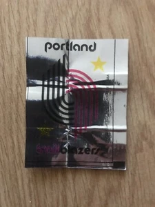 Logo Spanish Chicle Metalica Portland Trailblazers 1989 - Imagen 1 de 2
