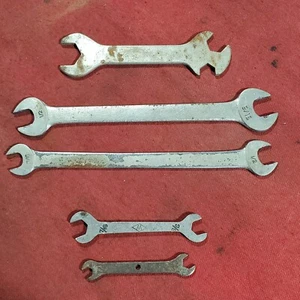 Surtido de llaves planas de bajo perfil vintage (5 piezas) - Imagen 1 de 4