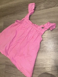 WORN ONCE NEW GIRLS PINK BLOUSE TOP SIZE 6-7 YEARS - Picture 1 of 5