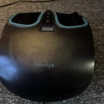 Máquina masajeadora de pies InvoSpa Shiatsu con calor masaje eléctrico de amasado profundo Foto 1 de 2