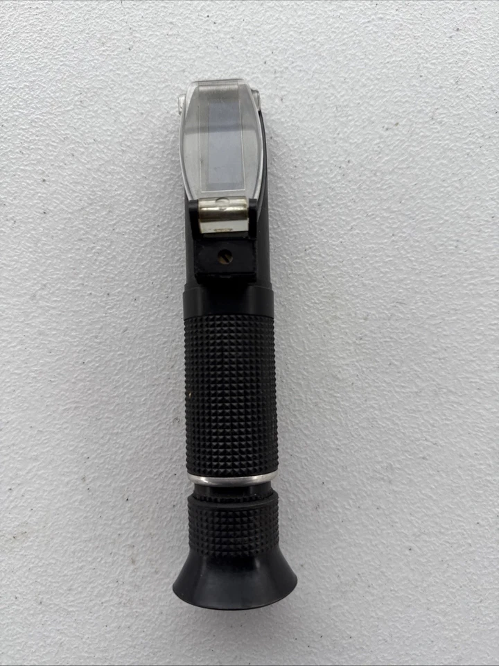 Refractometer For Sugar / Brix Handheld - Image 1 of 3