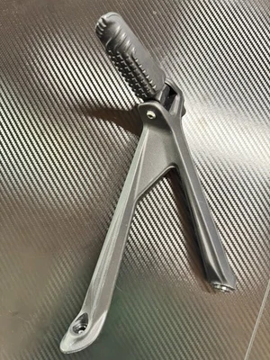 Soporte estriba trasera derecha ktm 1290 super duke r 61703049000c1 Foto 1 de 4