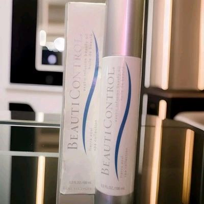 Aceite de belleza para infusión exótica BeautiControl Tierra Azul 3,3 oz.  Foto 1 de 4