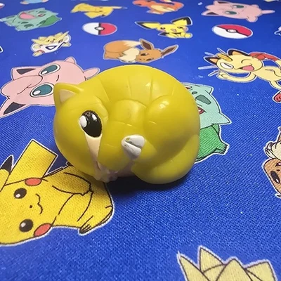 Boneco Pokemon Sandshrew Finger Puppet 2007 Nintendo Bandai PVC Japão Vendedor dos EUA - Imagem 1 de 4