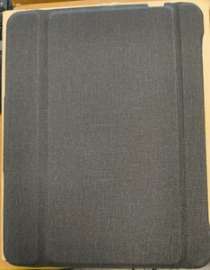 OMOTON IPad 9.7 keyboard with case - Picture 1 of 2