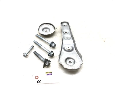 2016-2022 BMW 750i G12 XDRIVE REAR SUBFRAME HARDWARE BOLTS BRACKETS MOUNTS OEM - Image 1 of 4