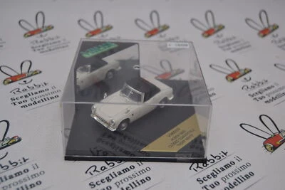 Die Cast Honda S800 Closed Convertible Ivory White V98059 Vitesse Scale 1/43 - Image 1 of 4