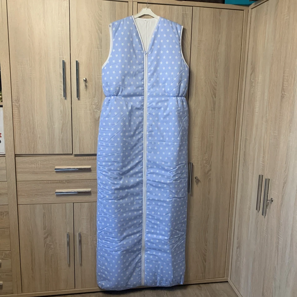 Winter Schlafsack 200 cm NEU blau mit weissen Sternen - Bild 1 von 1