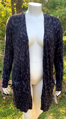 Cardigã Style & Co Feminino Animal Cinza Estampa Roxa Bolsos Frontais Abertos G - Novo com etiquetas - Imagem 1 de 4