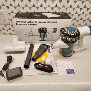 Aspiradora de mano inalámbrica para colchón Dyson V6 - blanca - Imagen 1 de 13