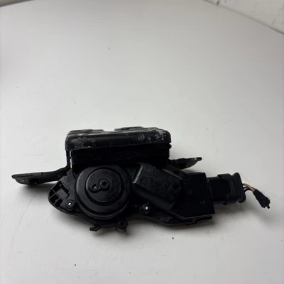 2017 JEEP COMPASS REAR TAILGATE LIFTGATE TRUNK LOCK LATCH OEM 68247936AB — 第 1/4 张图片