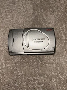 Olympus D-520 ZOOM 2.0 Megapixel Digital Camera Gray Tested, Working Condition - Picture 1 of 3