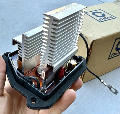 NOS OEM GM 1982-1985 Cadillac Eldorado Seville A/C Blower Power Module 16022156 - Image 1 of 4