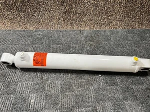 Altec 350-10255 Bucket Boom Hydraulic Welded Cylinder, Retracted Length 22.75" - Picture 1 of 13