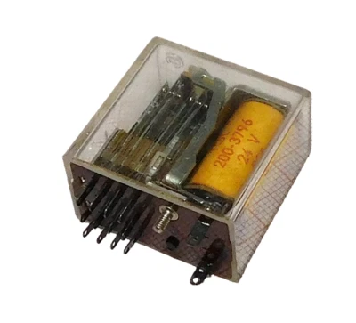 Relay 24V 200 3796 TGL RFT NOS [0WY] - Image 1 of 4