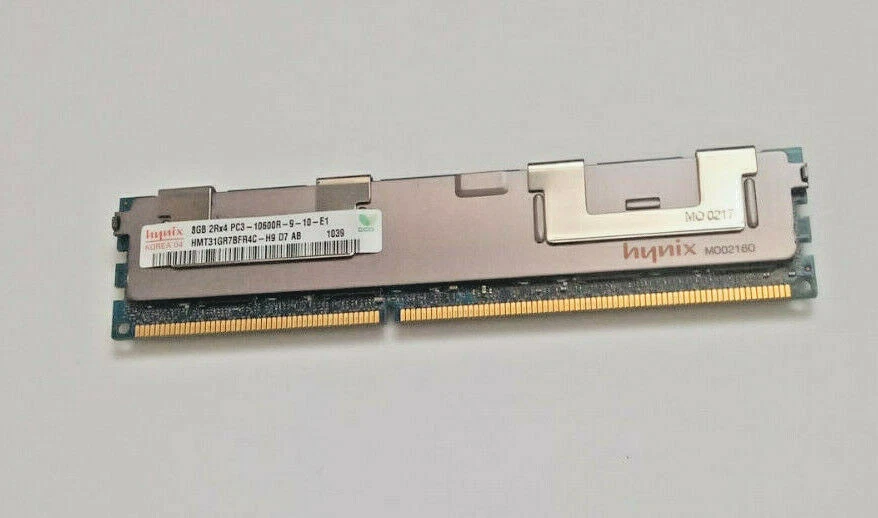 Hynix Memoria Ram Server 8Gb 2Rx4 PC3-10600R-9-10-E1 HMT31GR7BFR4A-H9 D7 AB ECC - Immagine 1 di 1